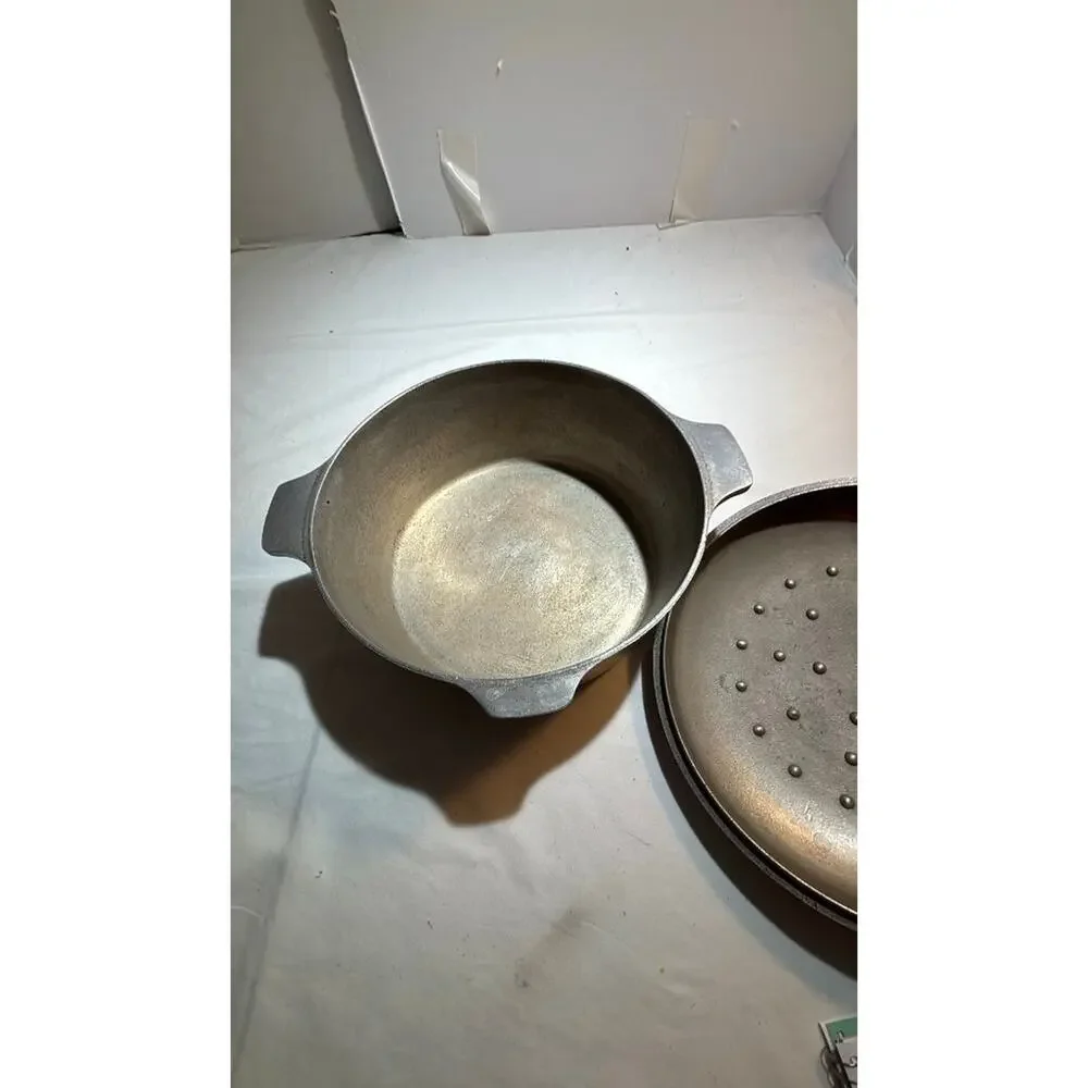 Vintage Aluminum Dutch Oven with Lid